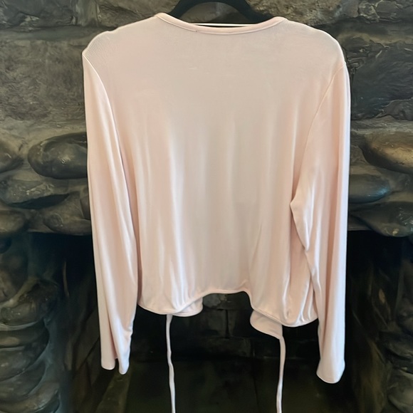Sanctuary pink ribbed long sleeve wrap around shirt. Size xl. - Picture 4 of 4